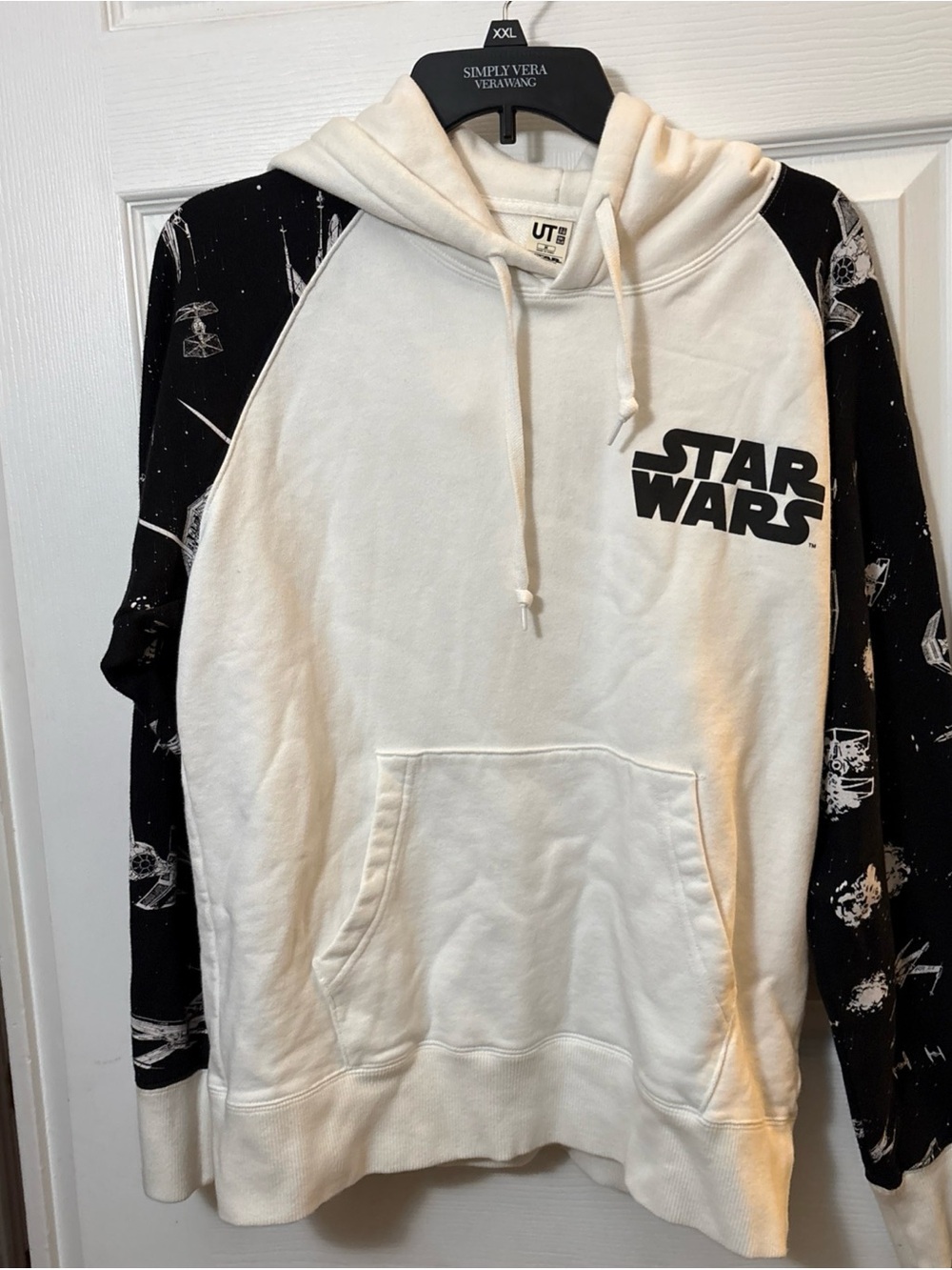 Vera Wang Cream White Star Wars Graphic Hoodie